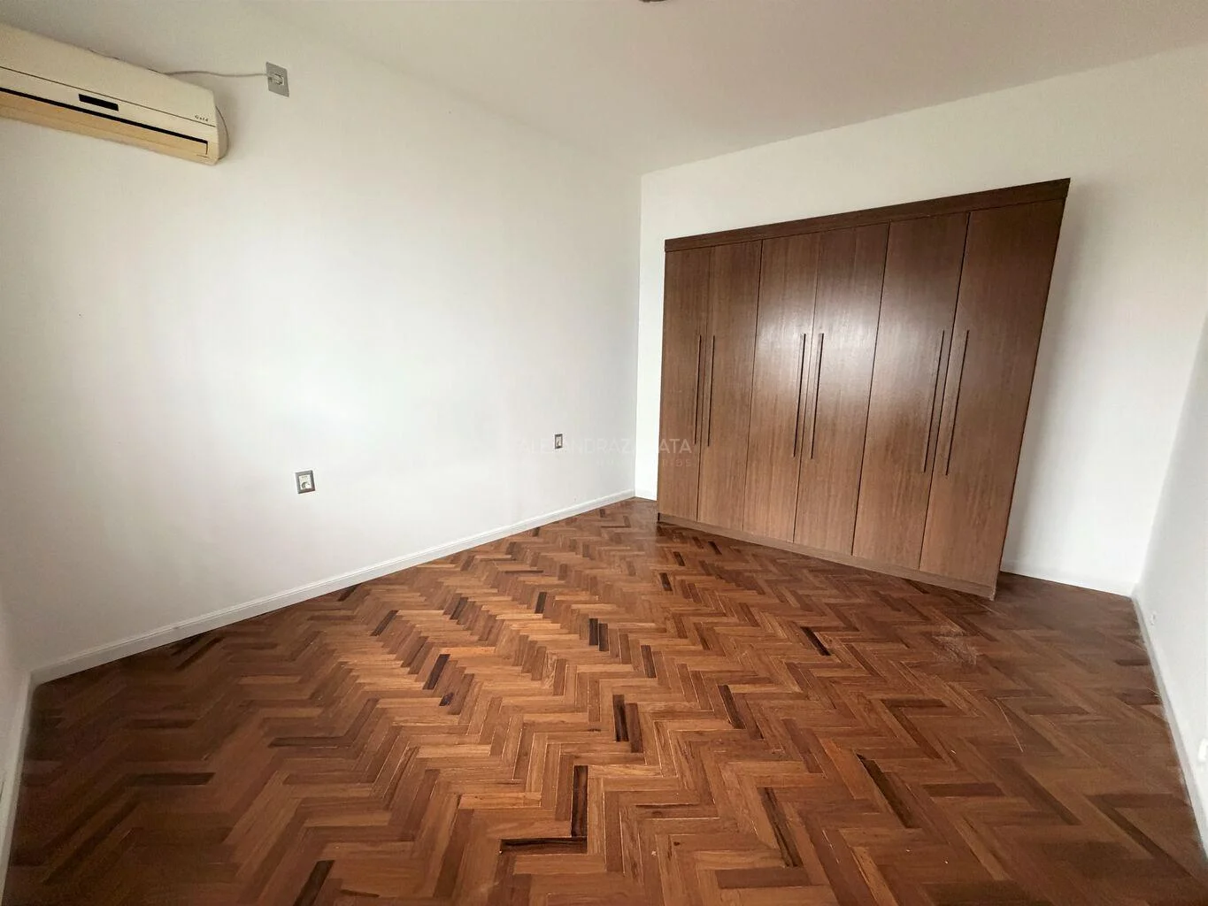 Apartamento en La Comercial, propiedad 295977 -Imagen 9
