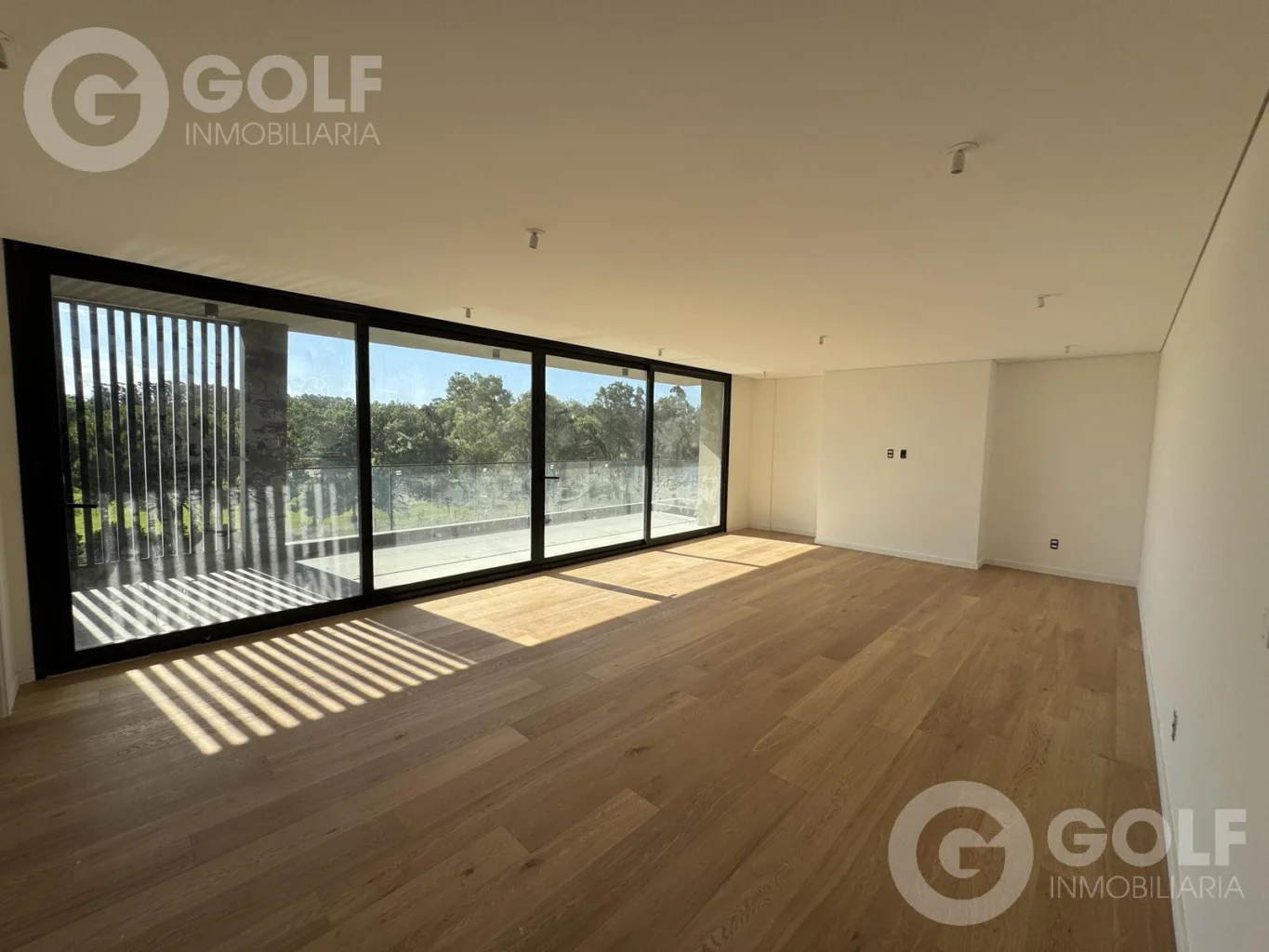 Apartamento en Carrasco, propiedad 201382 -Imagen 1
