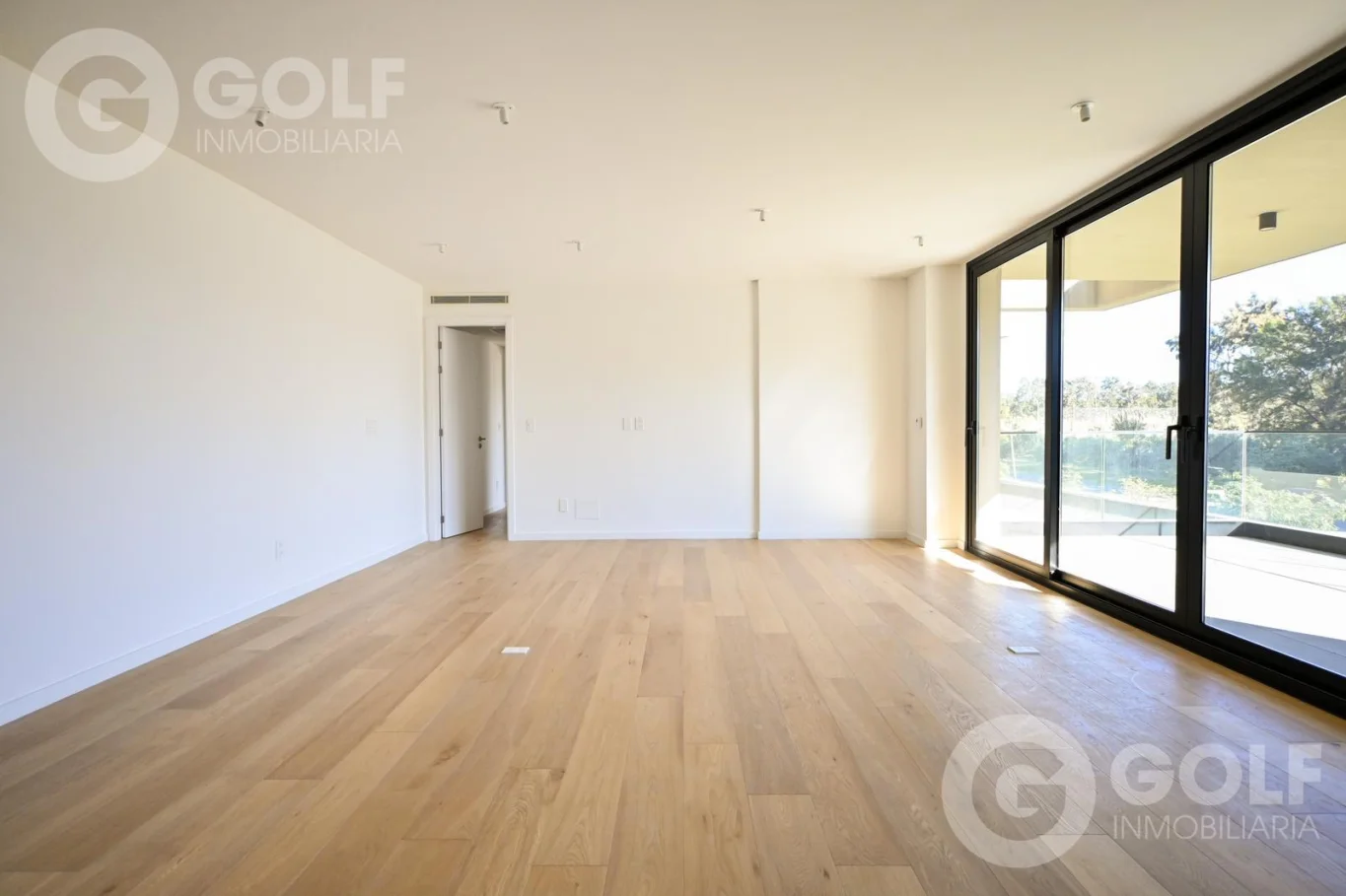 Apartamento en Carrasco, propiedad 245407 -Imagen 2