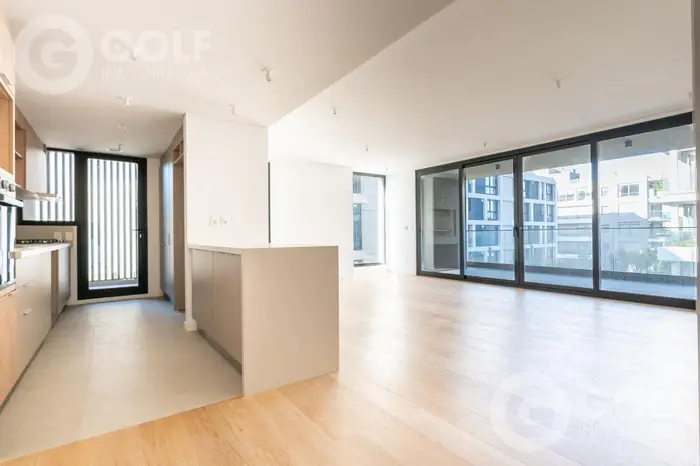 Alquiler de apartamento 3 dormitorios en Carrasco Barrio Parques II