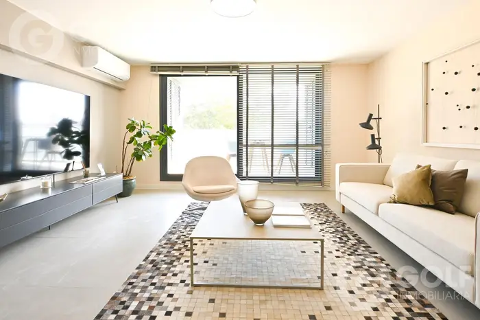 Venta de apartamento de 2 dormitorios con Terraza en Carrasco Este