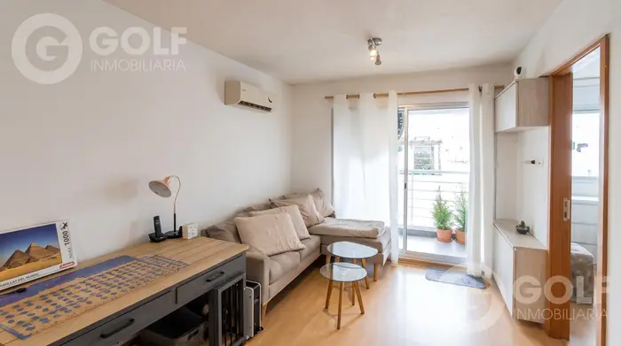 Apartamento en venta de 1 dormitorio con renta y cochera en Pocitos