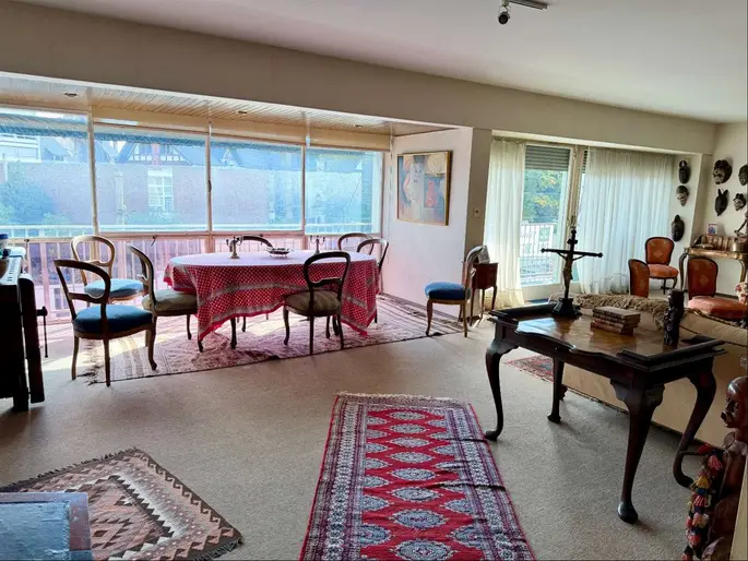 Venta apartamento 3 dormitorios, estar, servicio, amplio,  Pocitos