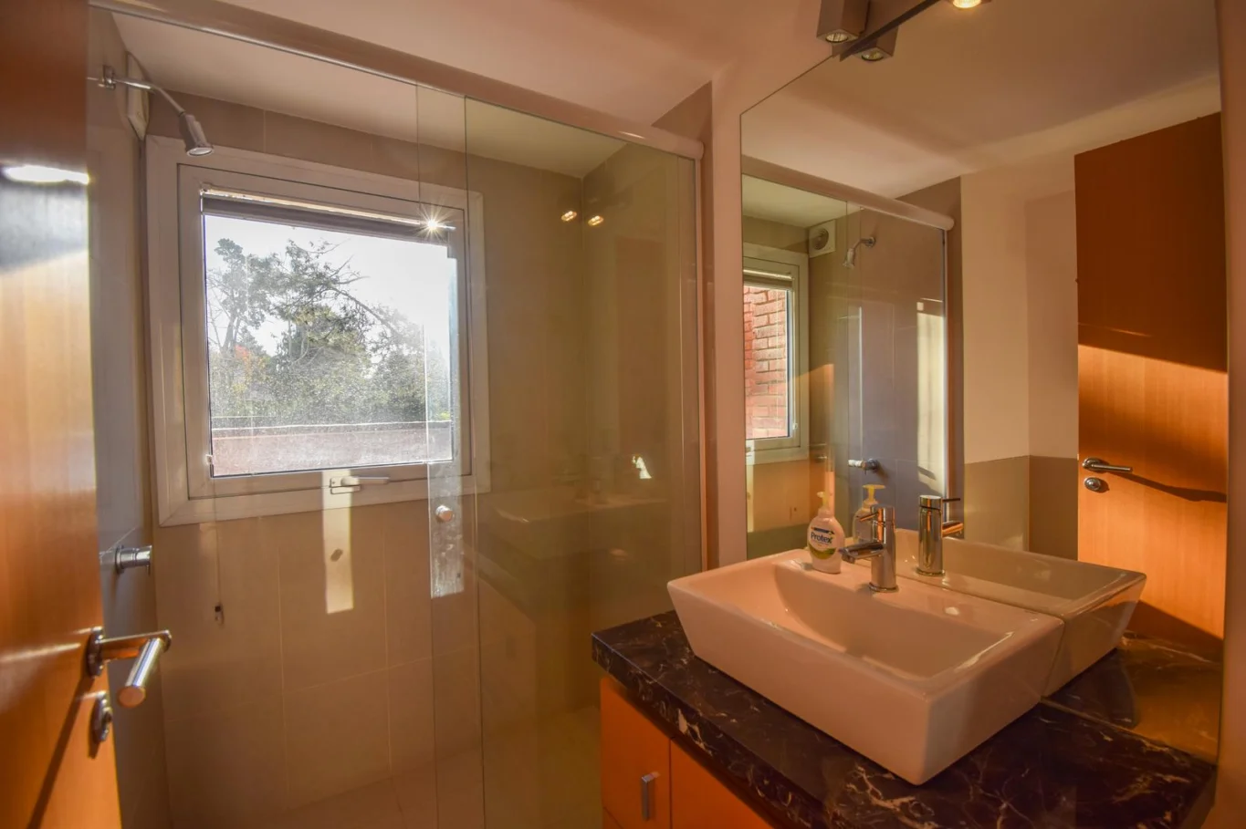 Apartamento en Carrasco Este, propiedad 275251 -Imagen 2