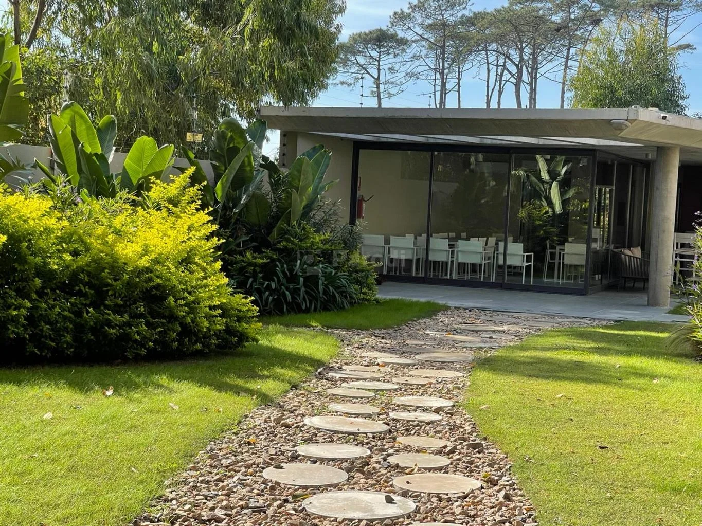Apartamento en Carrasco, propiedad 273350 -Imagen 2