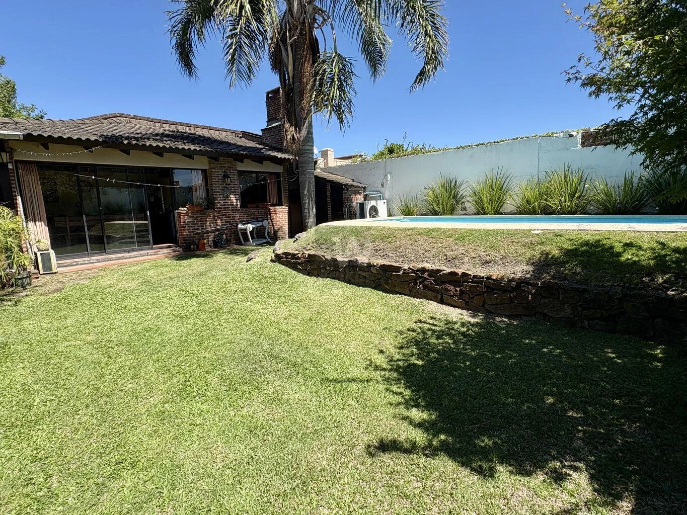 Casa en Barra de Carrasco, propiedad 261140 -Imagen 1