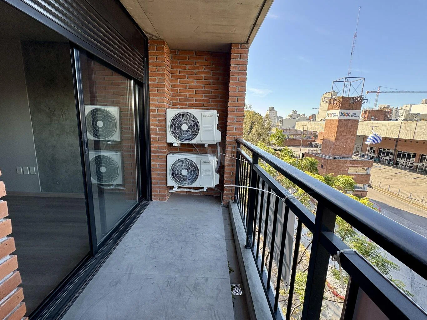 Apartamento en Tres Cruces, propiedad 271939 -Imagen 2