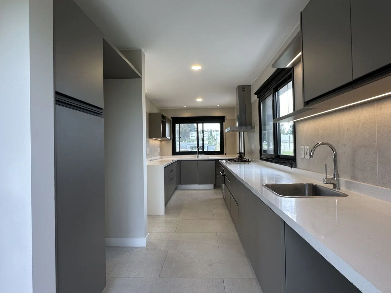 Casa en Altos de la Tahona, propiedad 260491 -Imagen 8