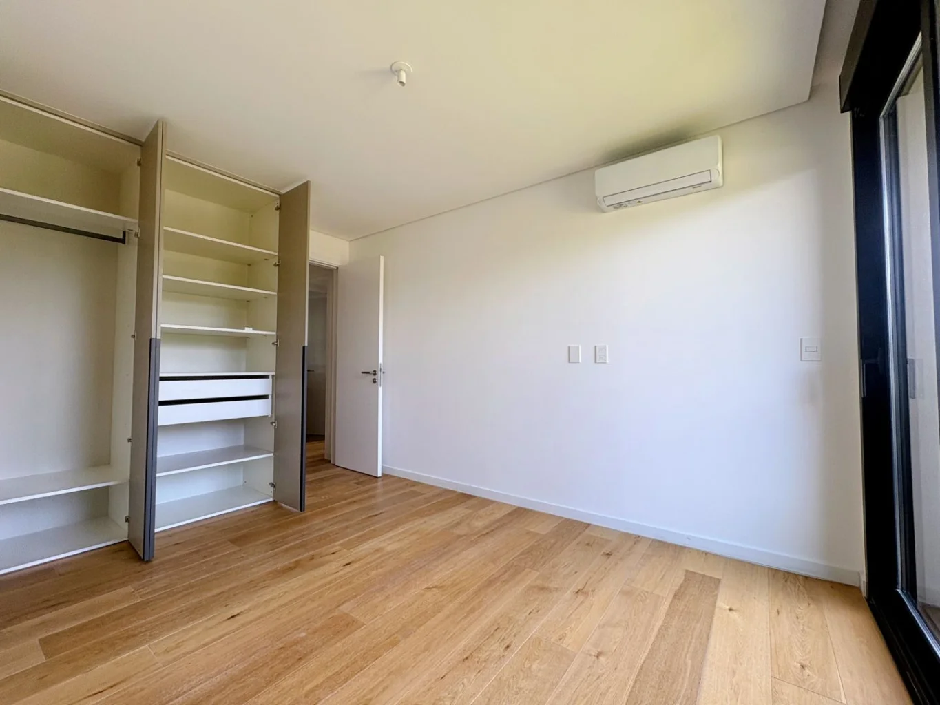 Apartamento en Carrasco Norte, propiedad 302238 -Imagen 13