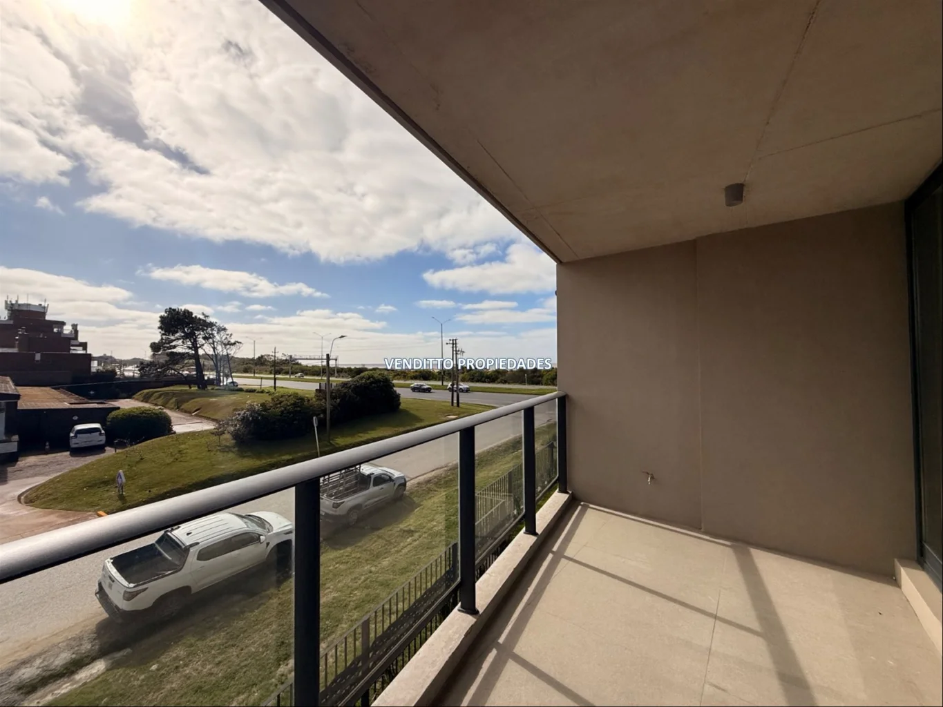 Apartamento en Barra de Carrasco, propiedad 300077 -Imagen 2