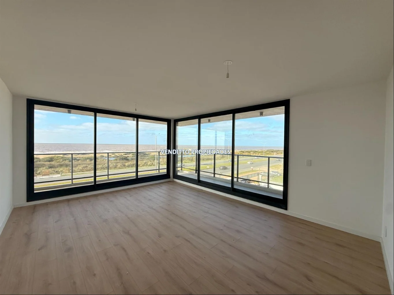 Apartamento en Barra de Carrasco, propiedad 300078 -Imagen 2