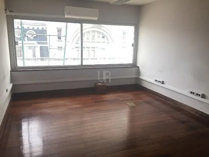 Oficina en alquiler 384m2