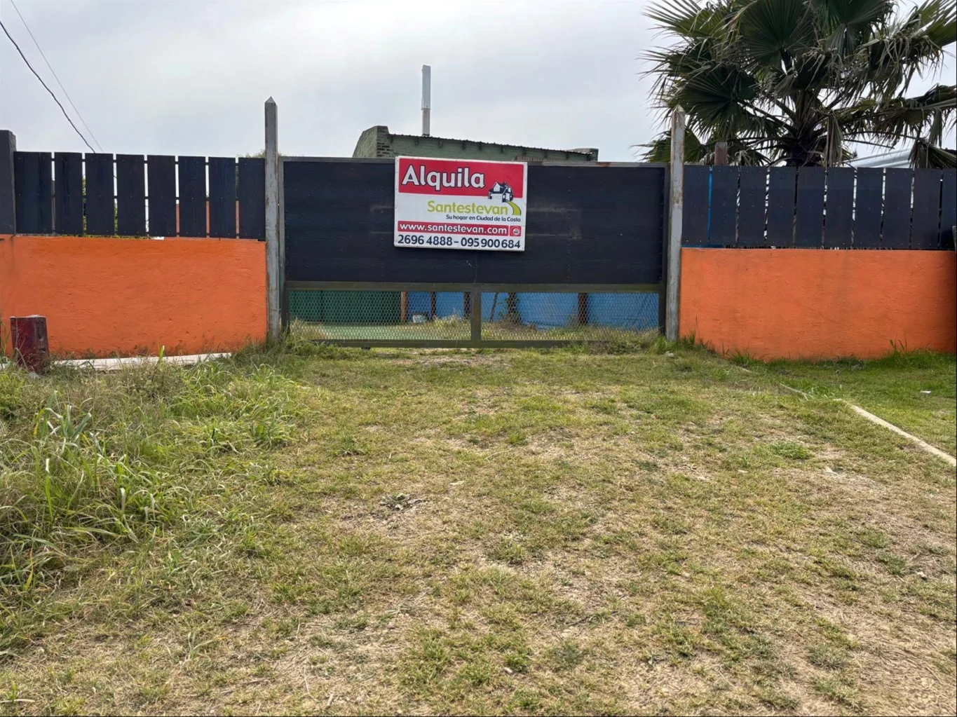 Local en Lomas de Solymar, propiedad 300049 -Imagen 1