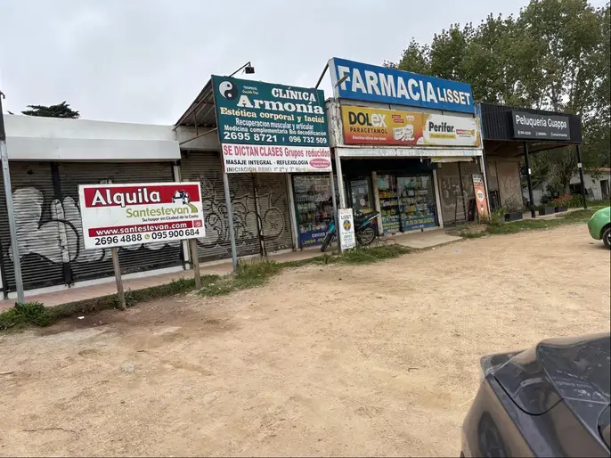 EN IMPECABLE ESTADO SOBRE AV. GIANNATTASIO SUR Local Solymar Alquiler Ciudad de la Costa