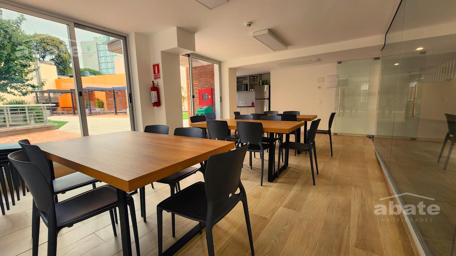 Apartamento en Tres Cruces, propiedad 272451 -Imagen 2