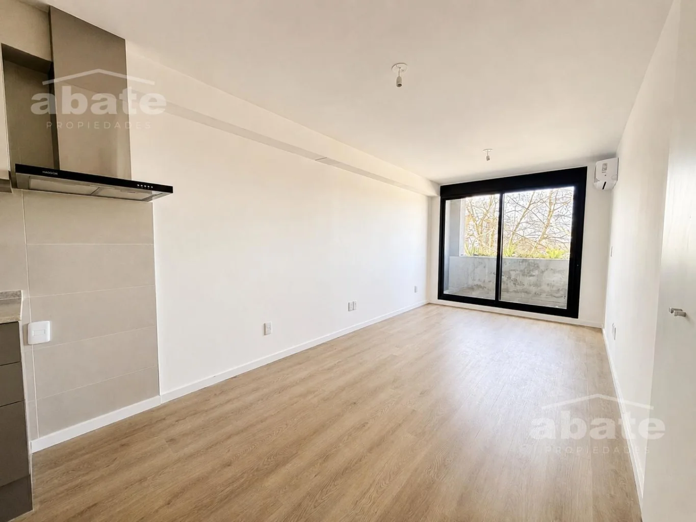 Apartamento en La Comercial, propiedad 275054 -Imagen 4
