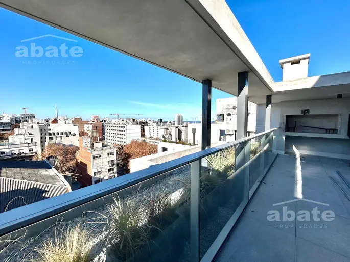 Apartamento 2 Dormitorios en Centro, Montevideo con garage