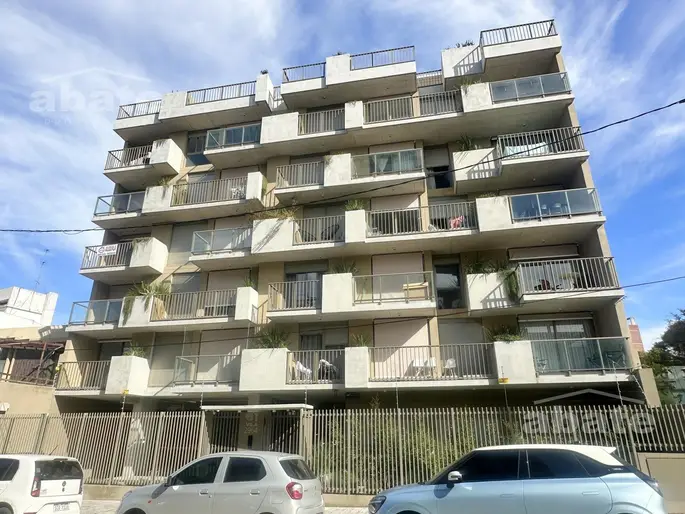 Apartamento monoambiente a estrenar en alquiler con terraza al frente