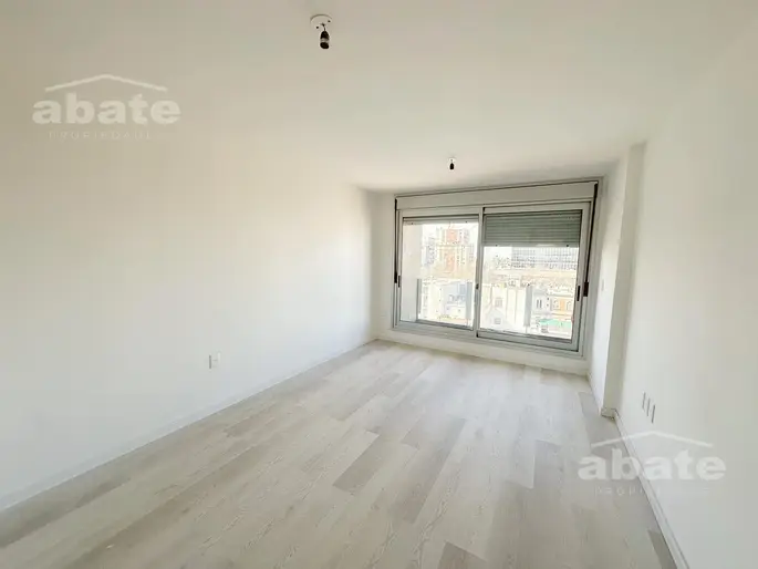 Alquiler apartamento 1 dormitorio piso alto a estrenar