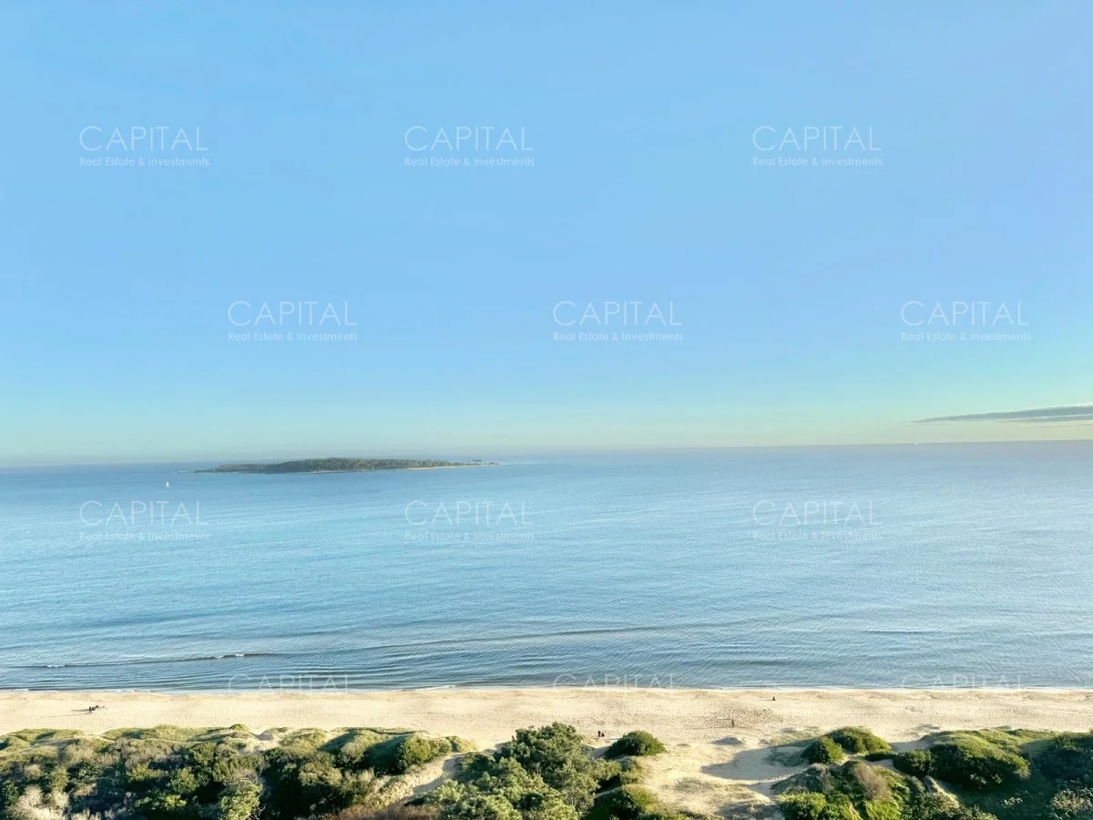 Apartamento en Playa Mansa, propiedad 277764 -Imagen 3