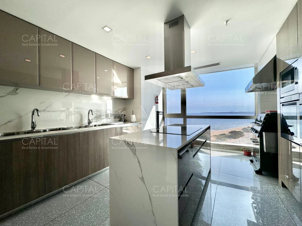 Apartamento en Playa Mansa, propiedad 277764 -Imagen 9