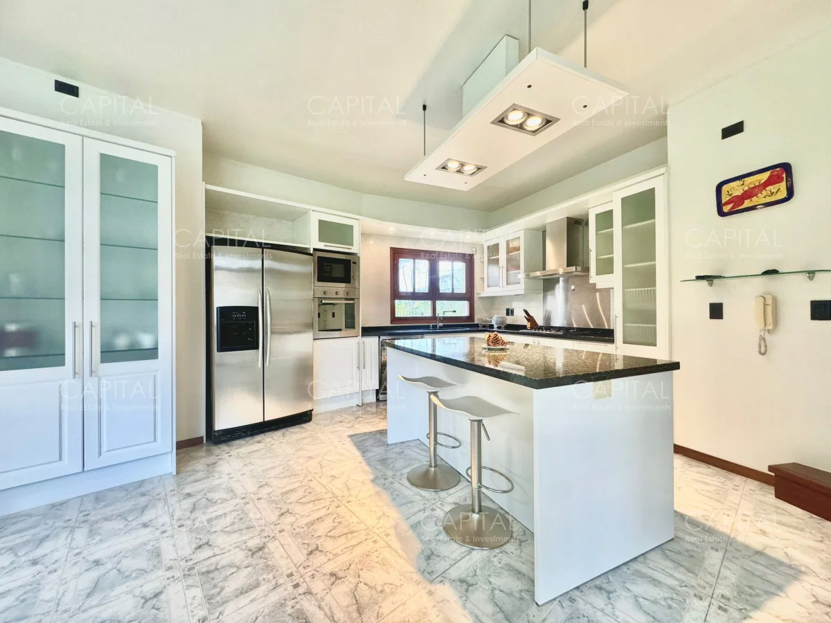 Casa en Playa Mansa, propiedad 277789 -Imagen 8