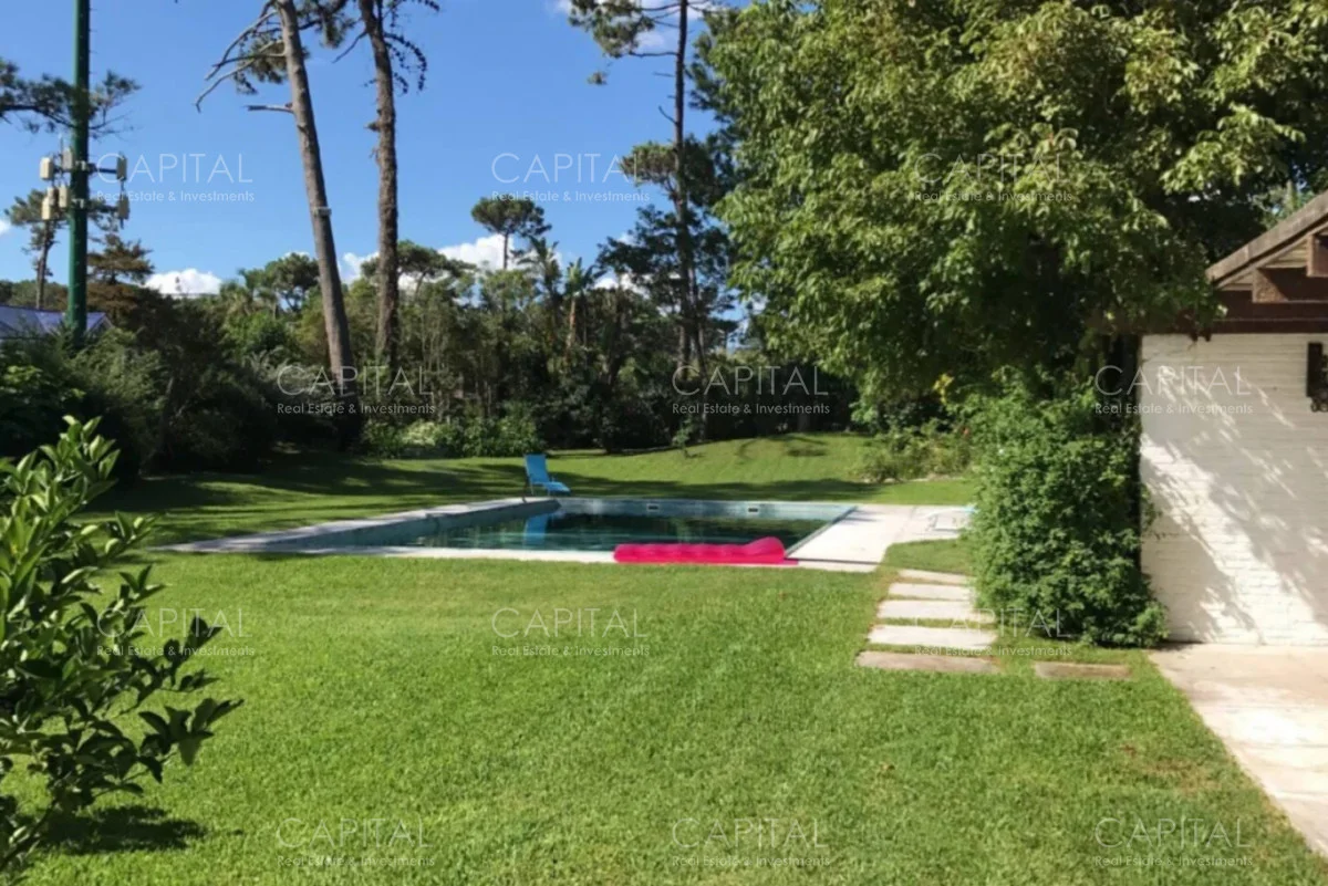 Casa en Playa Mansa, propiedad 277853 -Imagen 3