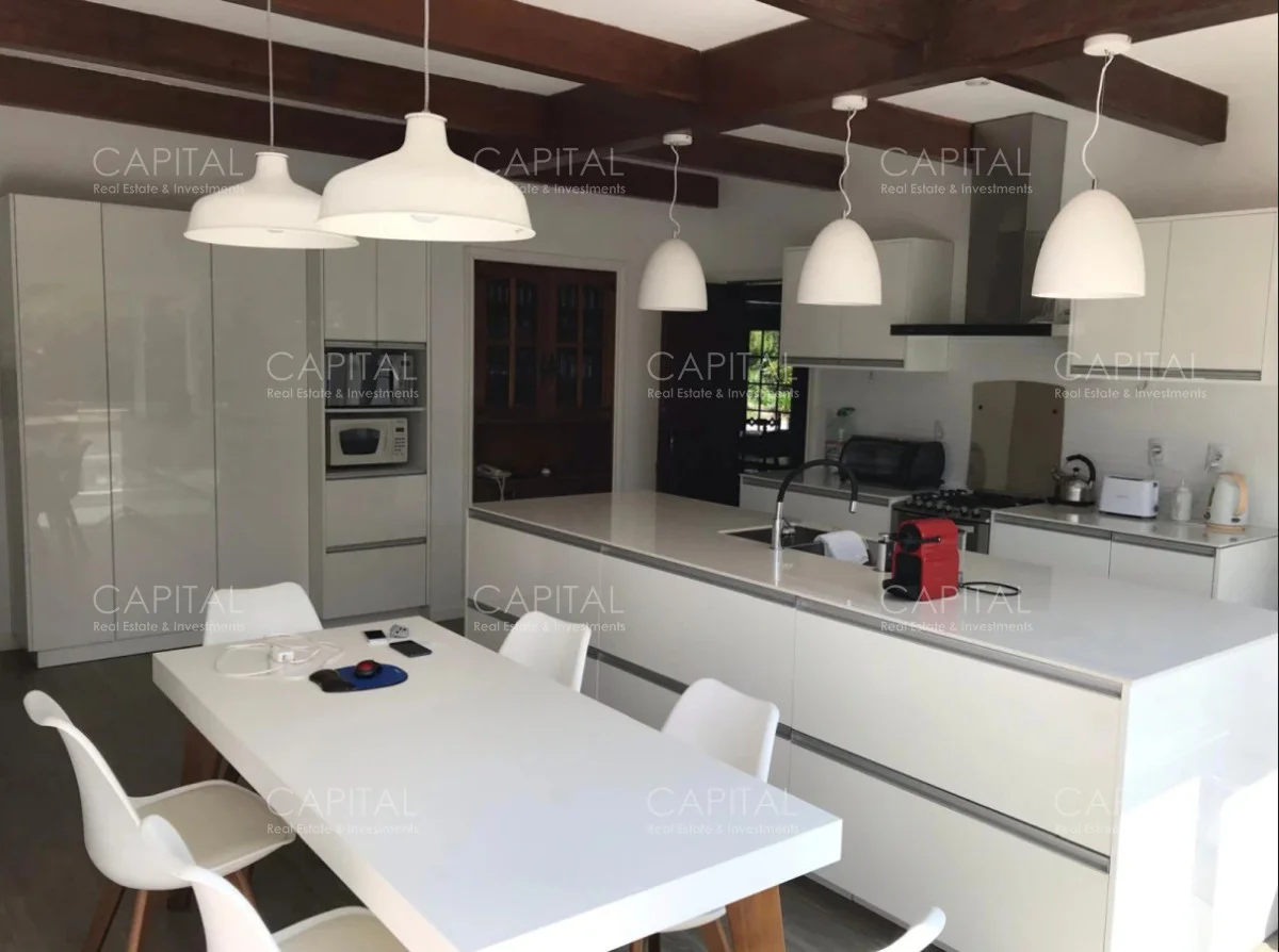 Casa en Playa Mansa, propiedad 277853 -Imagen 25