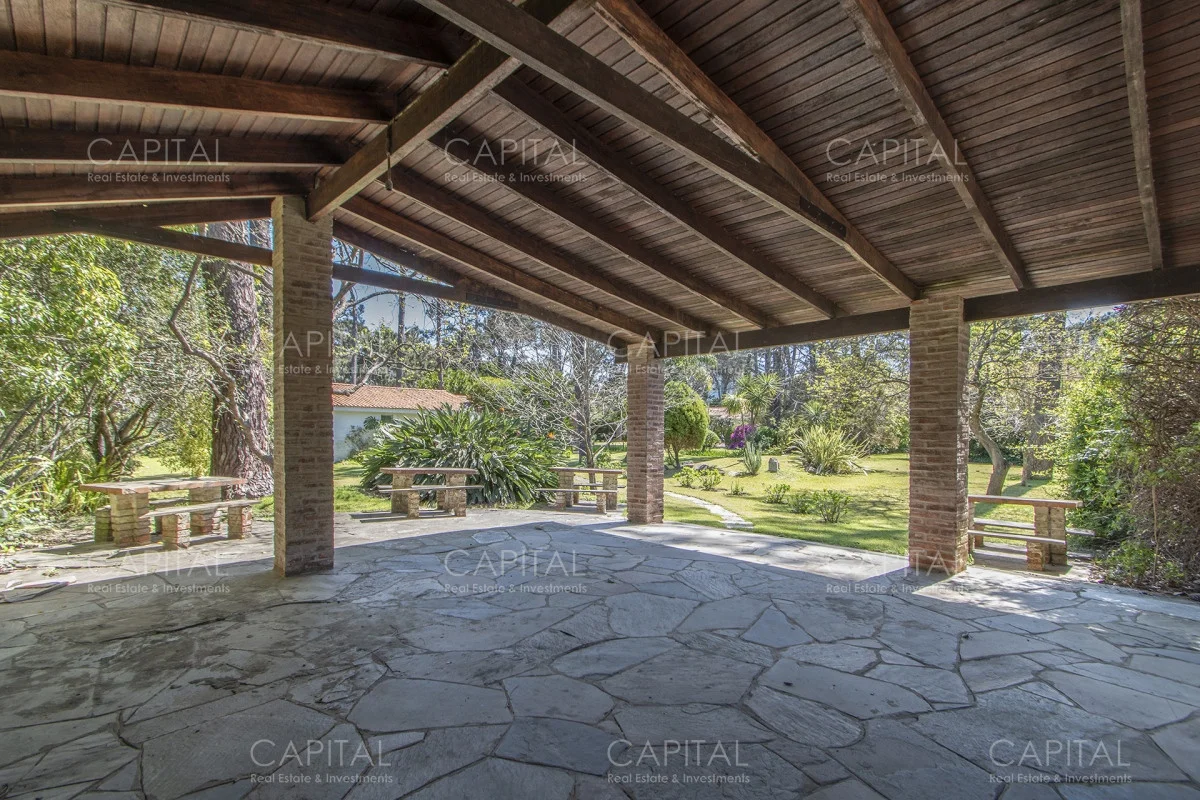 Casa en Playa Mansa, propiedad 277858 -Imagen 25