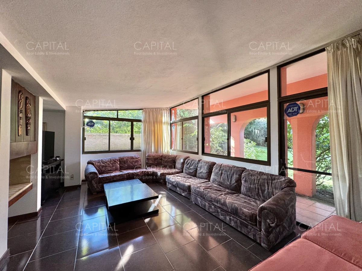 Casa en Playa Mansa, propiedad 277865 -Imagen 2