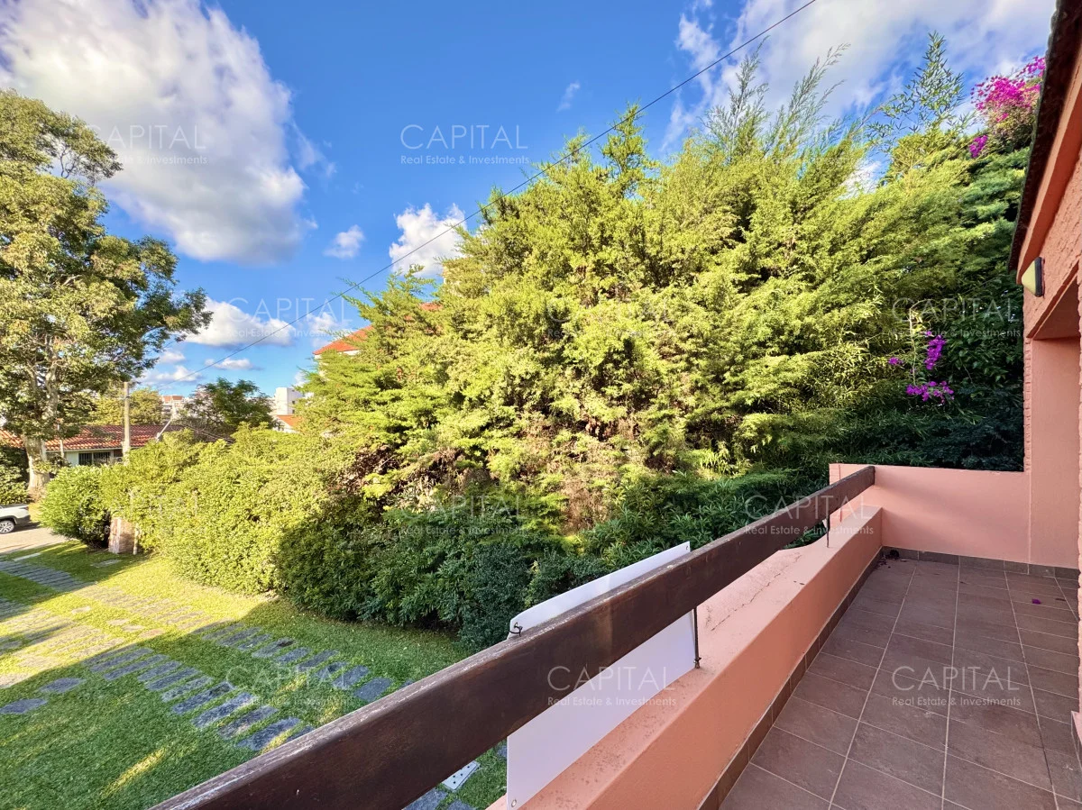 Casa en Playa Mansa, propiedad 277865 -Imagen 20