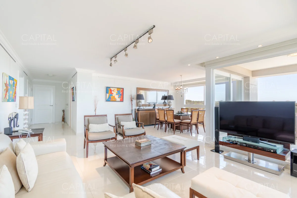 Apartamento en Playa Mansa, propiedad 277868 -Imagen 14