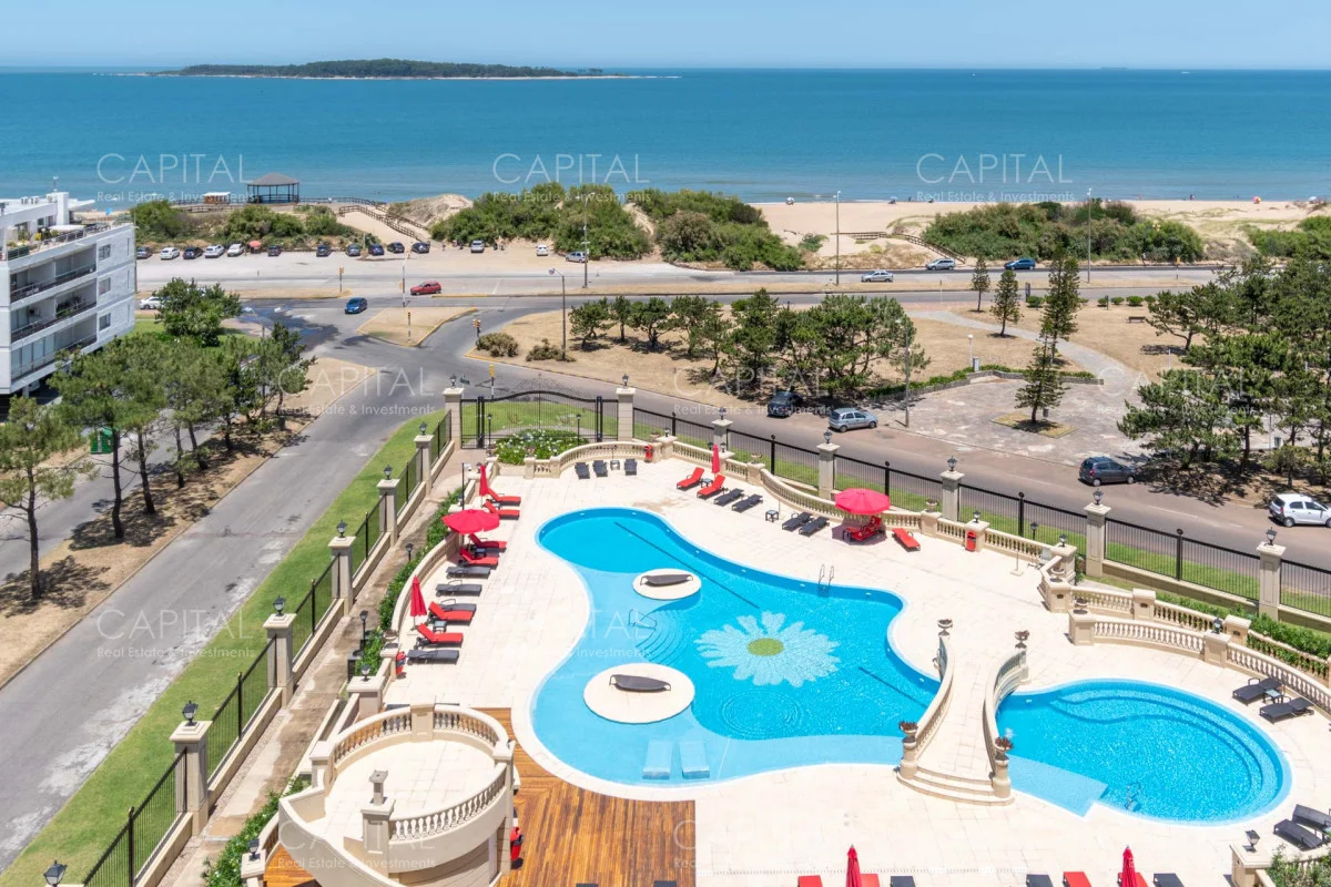 Apartamento en Playa Mansa, propiedad 277868 -Imagen 19