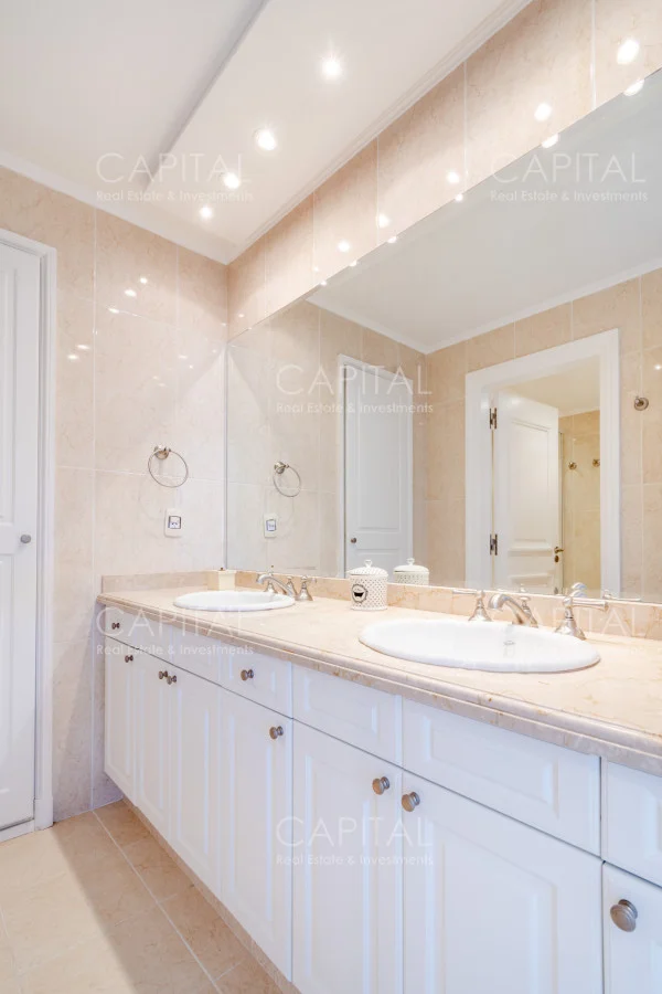 Apartamento en Playa Mansa, propiedad 277868 -Imagen 23