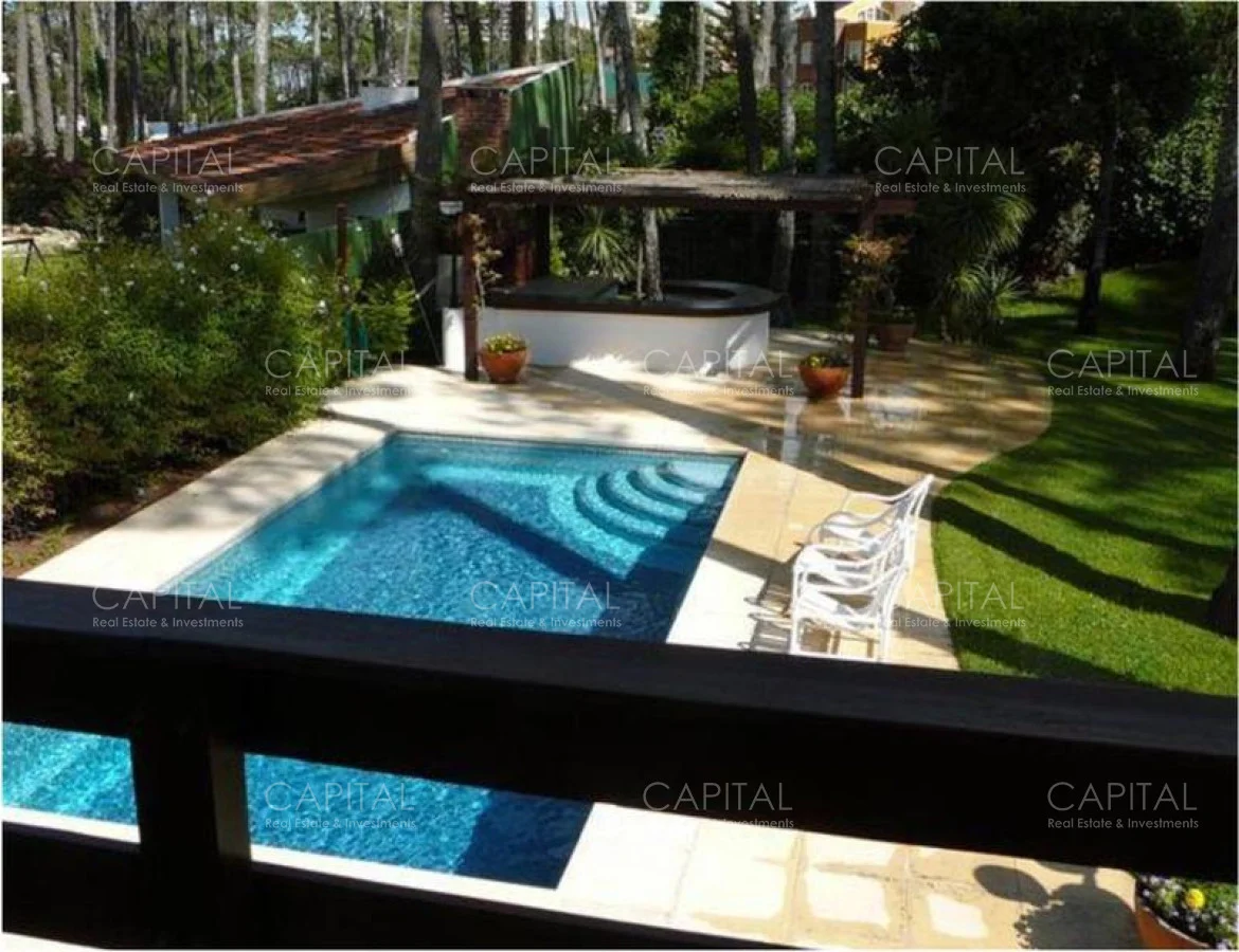 Casa en Playa Mansa, propiedad 277888 -Imagen 12