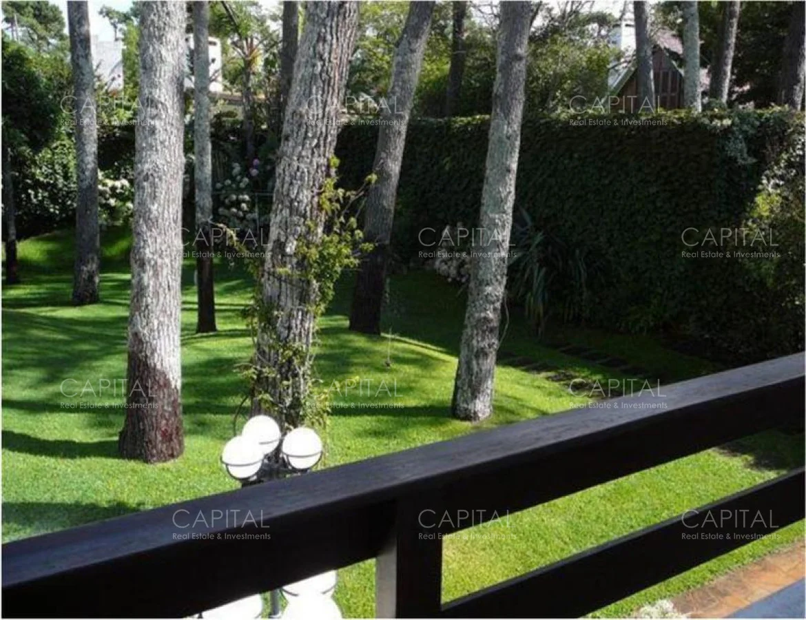 Casa en Playa Mansa, propiedad 277888 -Imagen 17