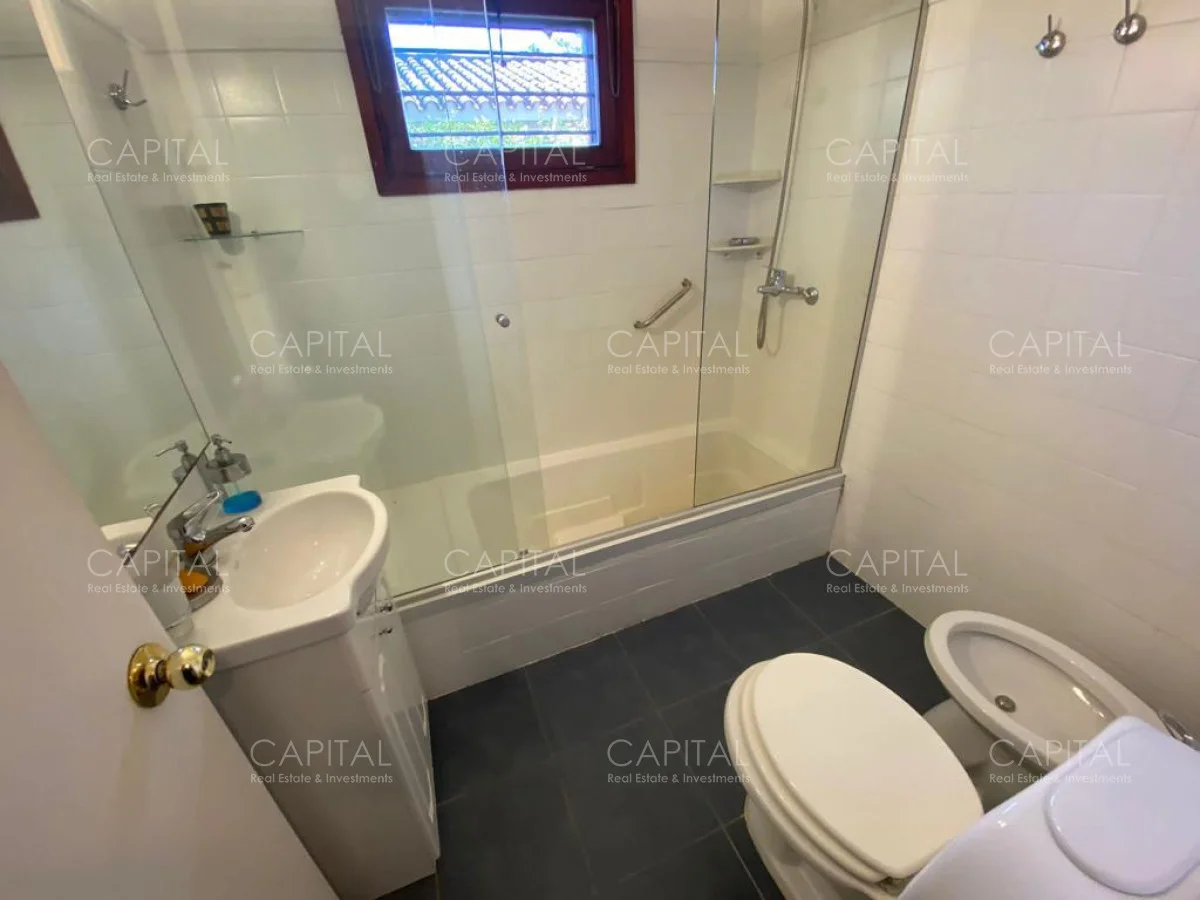 Casa en Playa Mansa, propiedad 277899 -Imagen 11