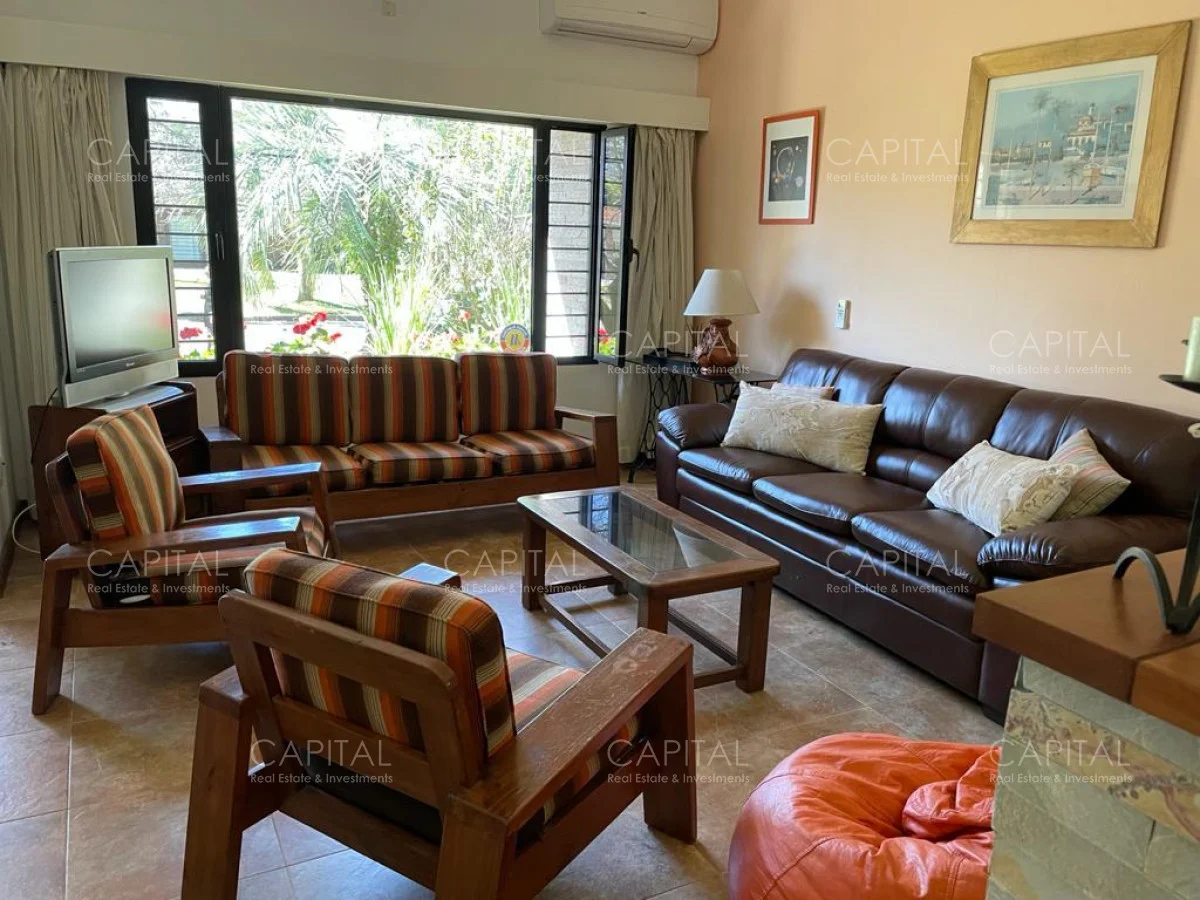 Casa en Playa Mansa, propiedad 277899 -Imagen 7