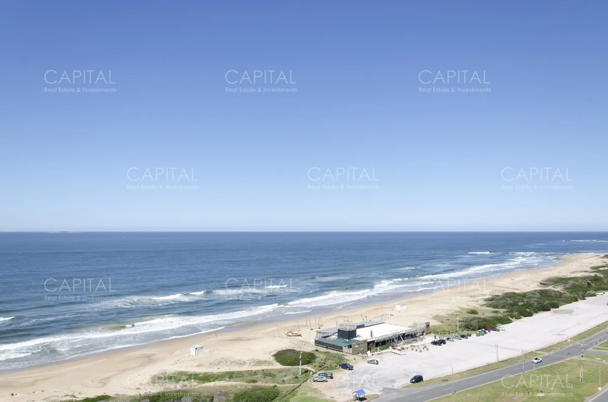 Apartamento en Playa Brava, propiedad 277915 -Imagen 2