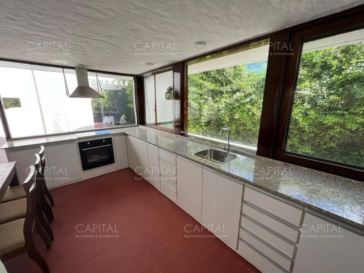 Casa en Playa Mansa, propiedad 277923 -Imagen 5