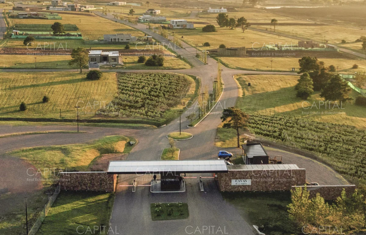Terreno en Cavas de la Tahona, propiedad 277970 -Imagen 1