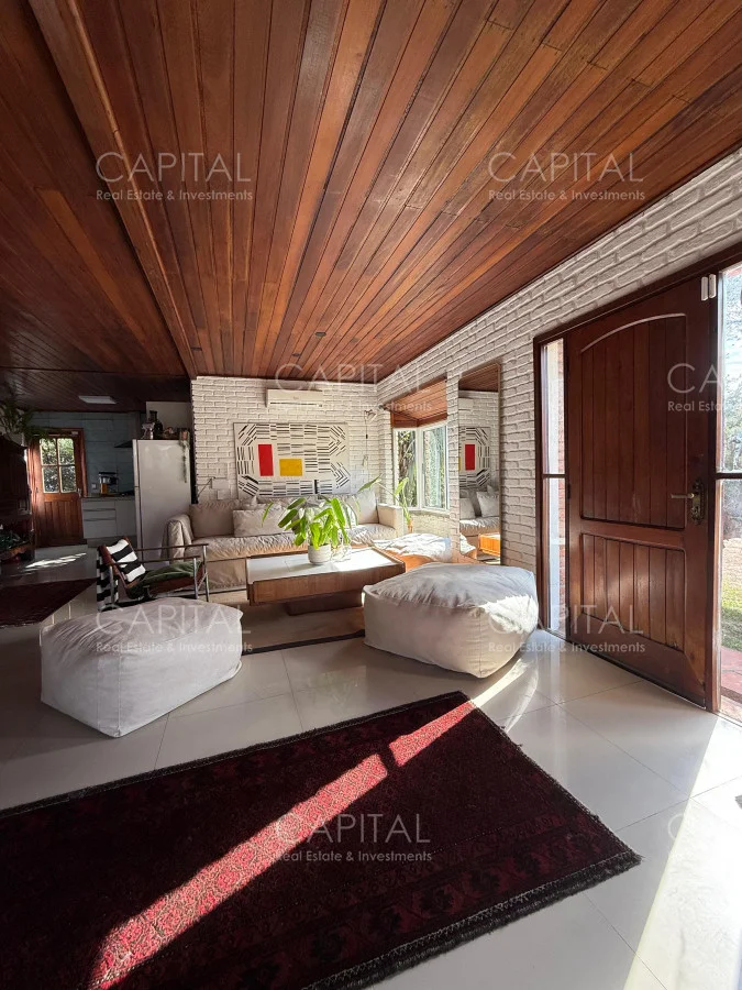 Casa en Manantiales, propiedad 278097 -Imagen 1