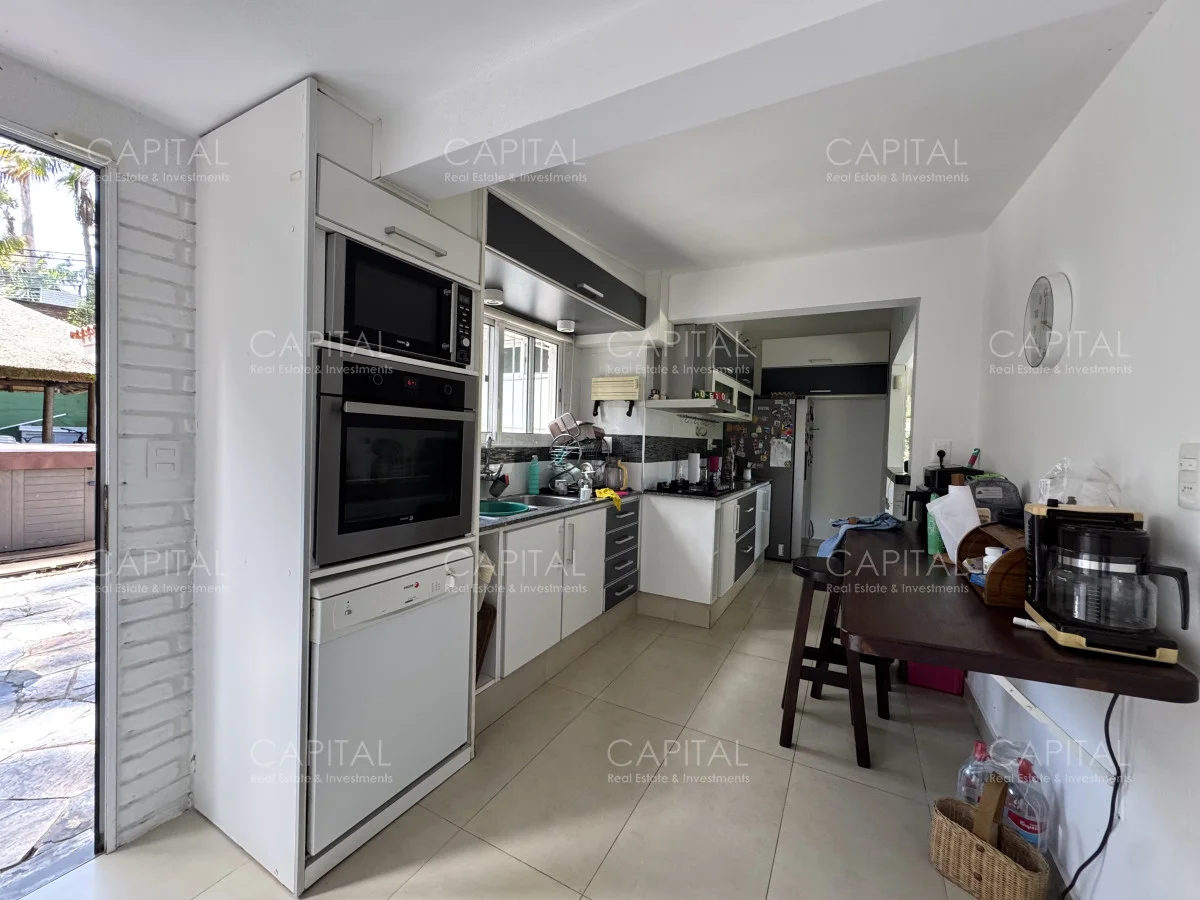 Casa en Playa Mansa, propiedad 278112 -Imagen 16