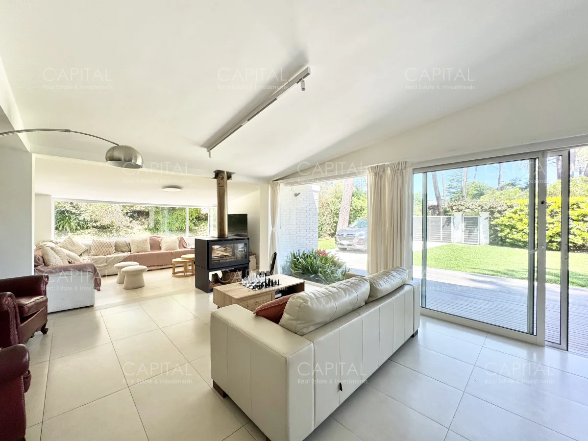 Casa en Playa Mansa, propiedad 278112 -Imagen 3