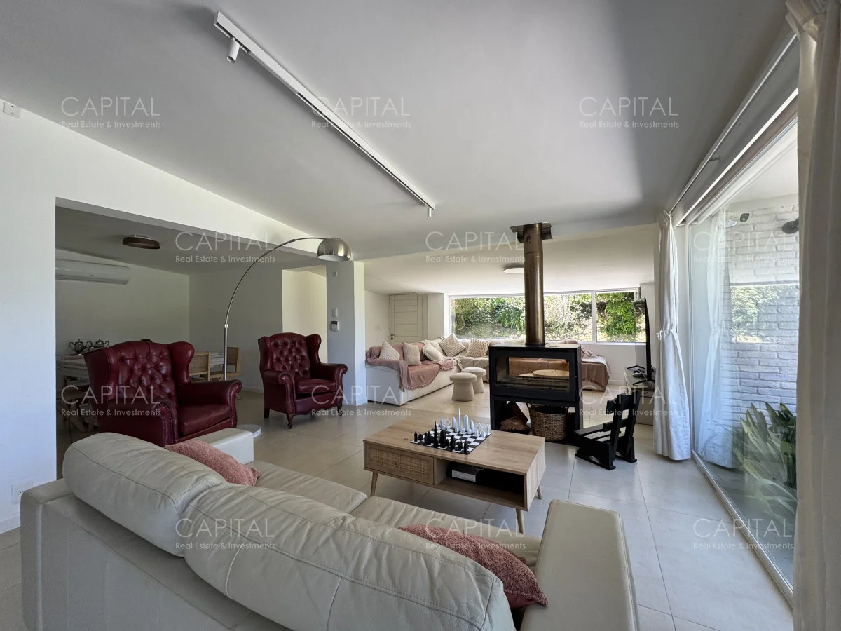 Casa en Playa Mansa, propiedad 278112 -Imagen 4