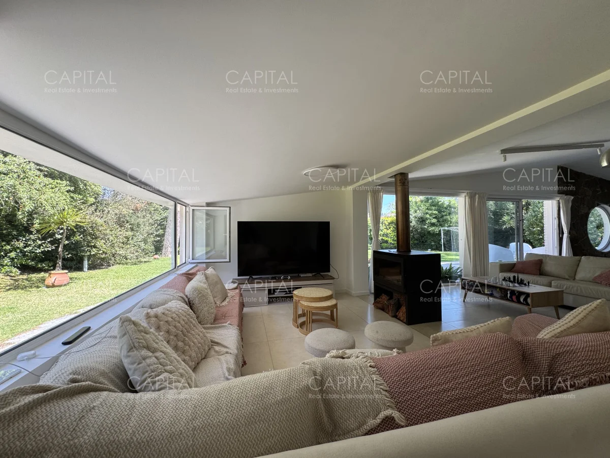 Casa en Playa Mansa, propiedad 278112 -Imagen 5