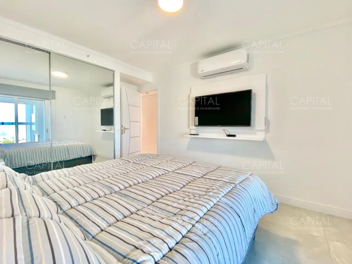 Apartamento en Playa Mansa, propiedad 278126 -Imagen 12
