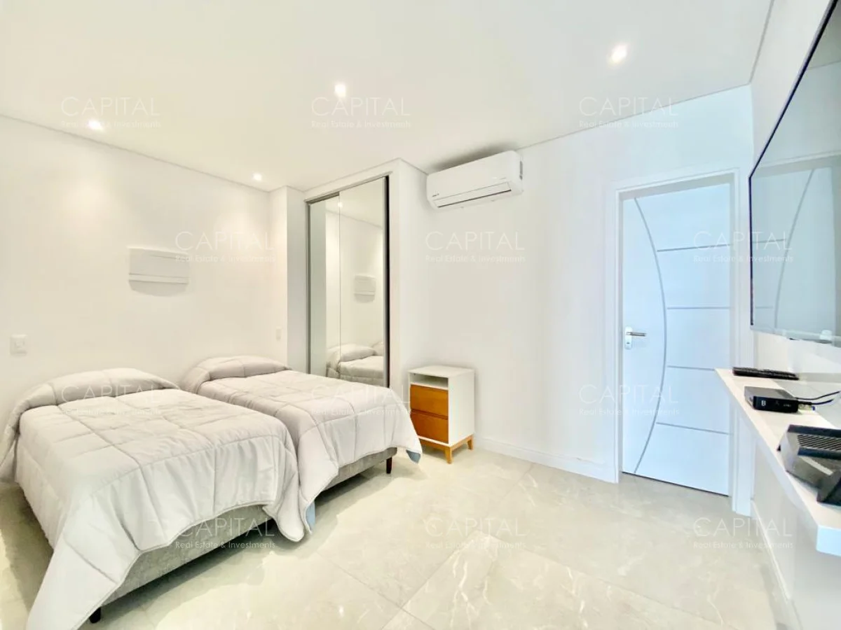 Apartamento en Playa Mansa, propiedad 278126 -Imagen 15