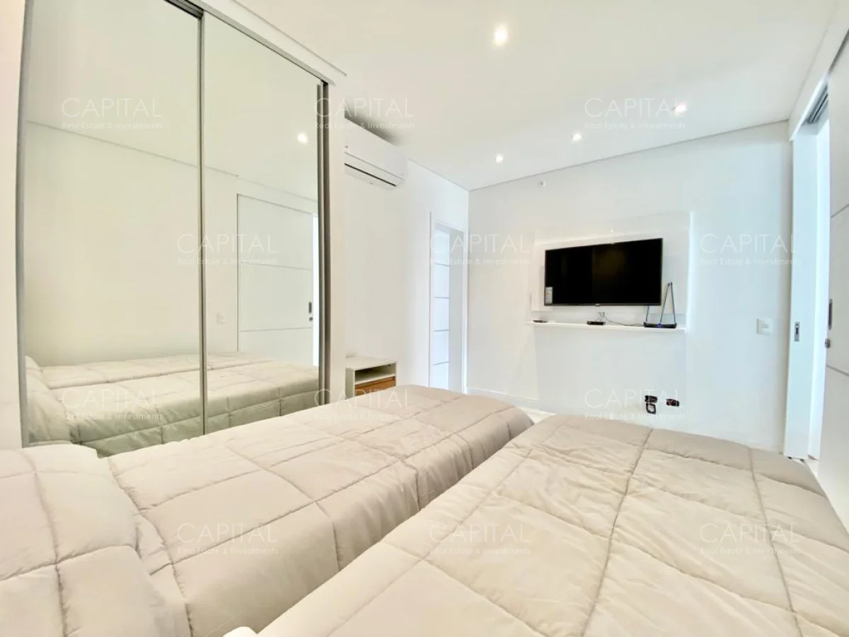 Apartamento en Playa Mansa, propiedad 278126 -Imagen 16