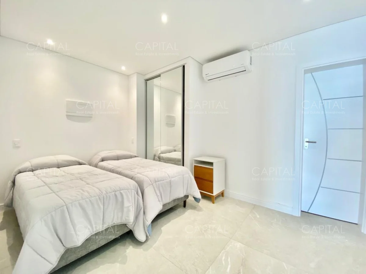 Apartamento en Playa Mansa, propiedad 278126 -Imagen 17